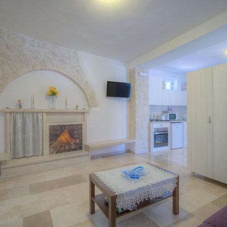 Ferienwohnung Trulli La Piazzetta By Rentbeat Cocolicchio Exterior foto